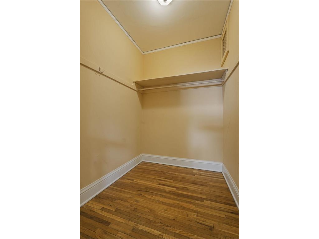 2545 Garfield Avenue #6 Minneapolis MN 55405 7068398 image13