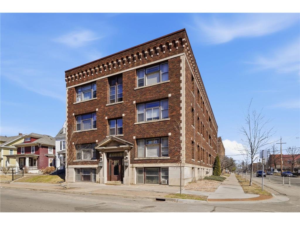 2545 Garfield Avenue #6 Minneapolis MN 55405 7068398 image17