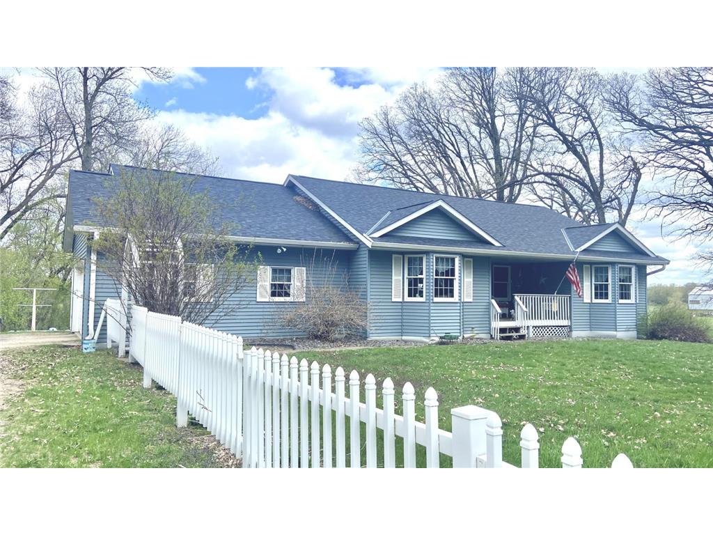 25450 CSAH 14 Darwin MN 55324 7065751 image1