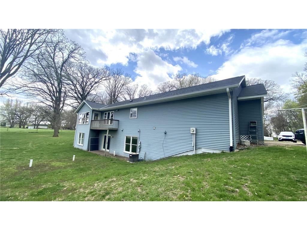 25450 CSAH 14 Darwin MN 55324 7065751 image5