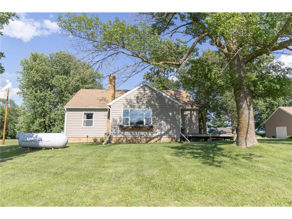 25452 State Highway 13 Manchester MN 56007 6752810 image1