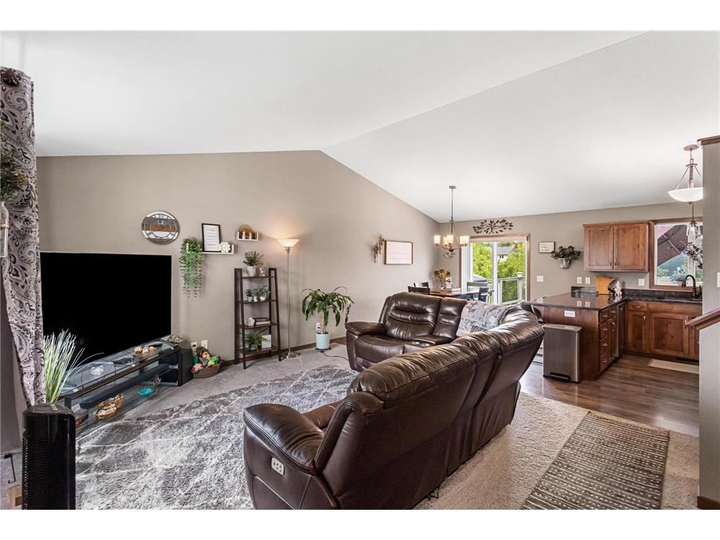 25464 11th Street W Zimmerman MN 55398 7099789 image3