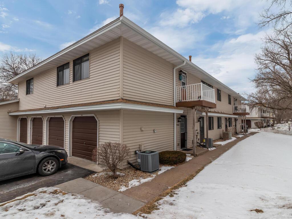 2547 Brookdale Lane Brooklyn Park MN 55444 6374106 image1