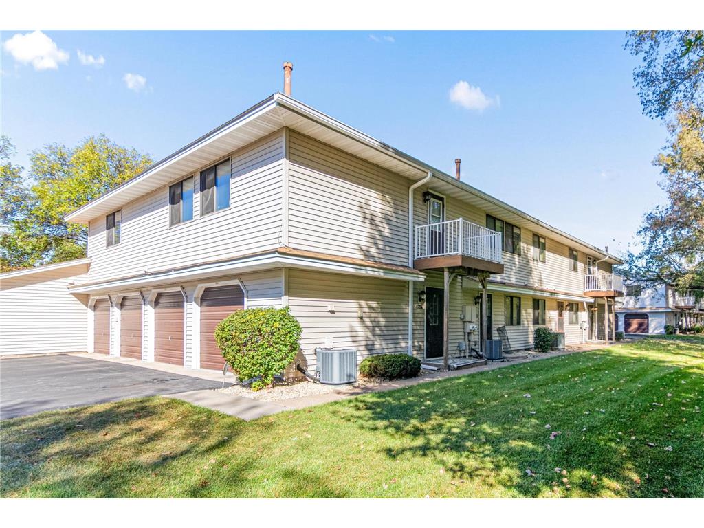 2547 Brookdale Lane Brooklyn Park MN 55444 6804351 image1