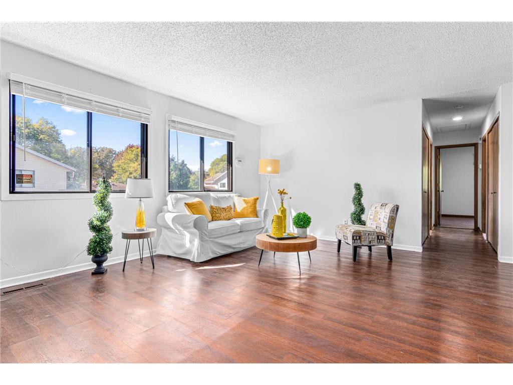 2547 Brookdale Lane Brooklyn Park MN 55444 6804351 image3