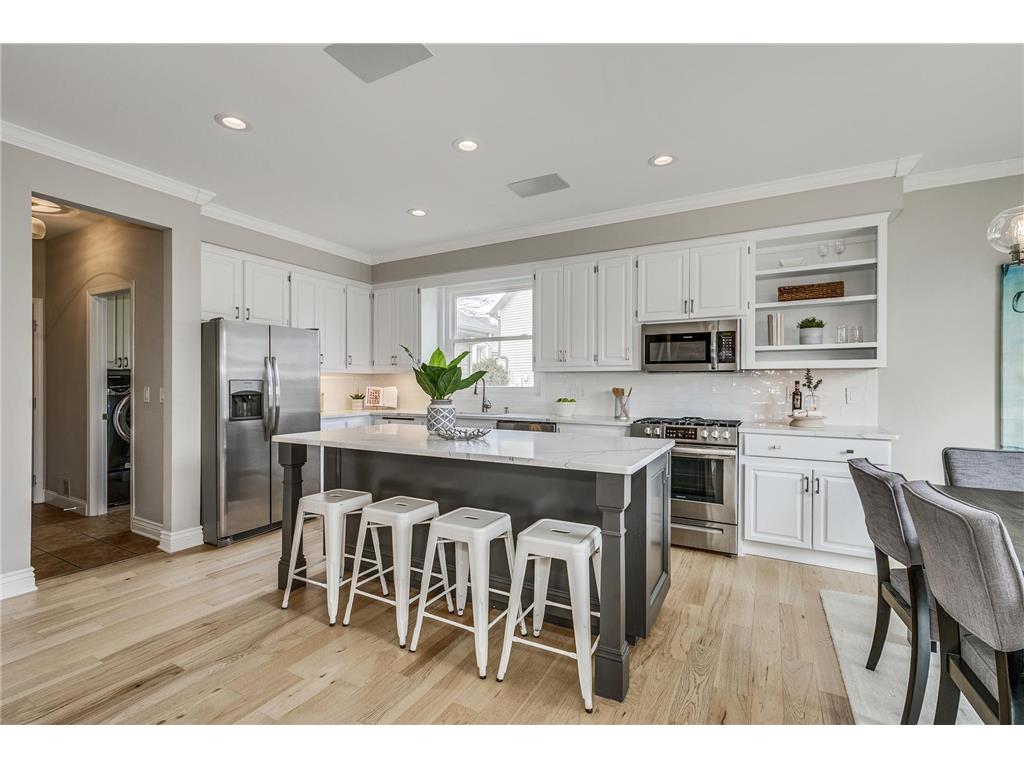 2547 Longacres Drive Chanhassen MN 55317 6647440 image1