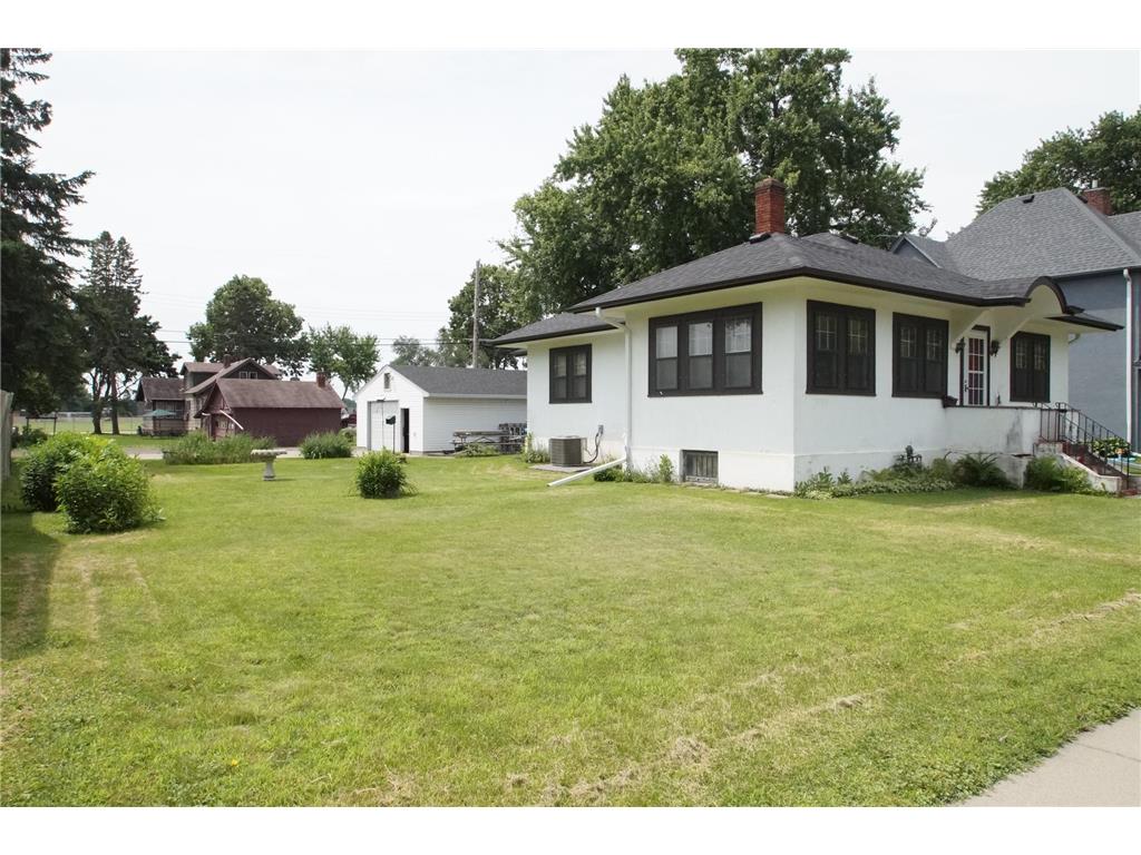 2548 13th Avenue E North Saint Paul MN 55109 6609499 image1