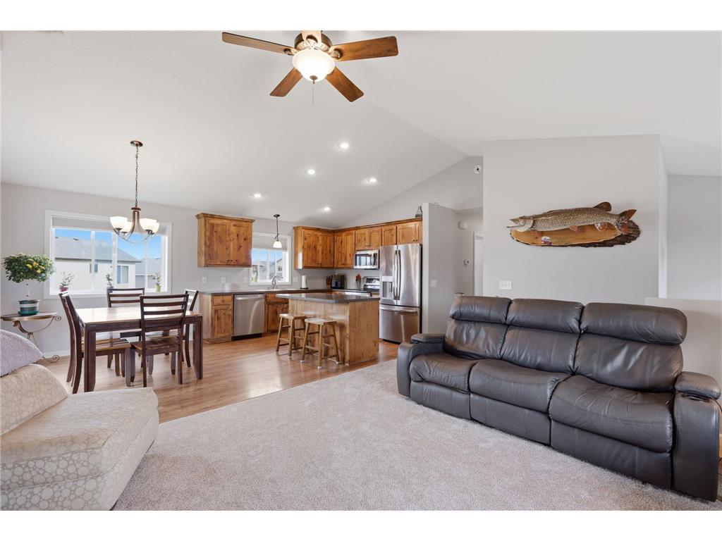 25483 12th Bay Street W Zimmerman MN 55398 7095228 image4