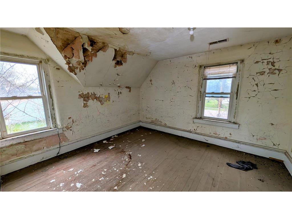 255 5th Street N Butterfield MN 56120 7072598 image14