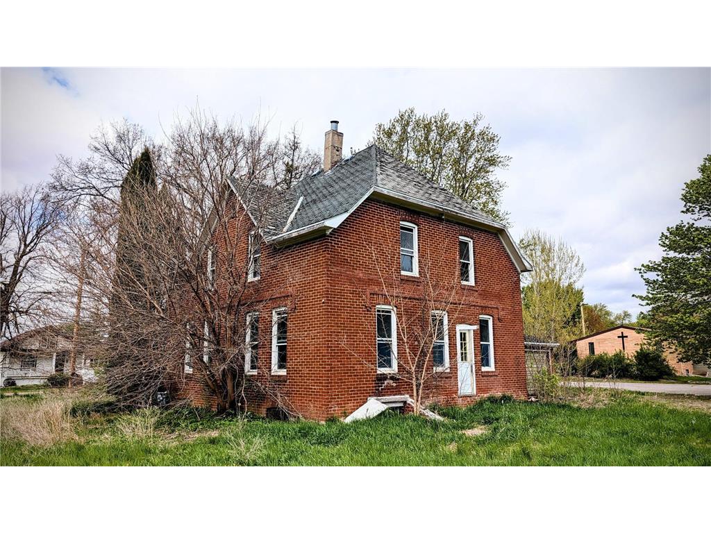 255 5th Street N Butterfield MN 56120 7072598 image3