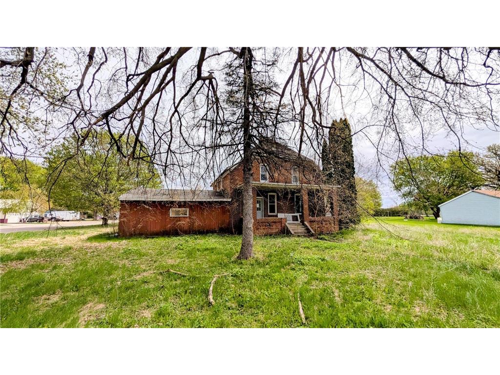 255 5th Street N Butterfield MN 56120 7072598 image6