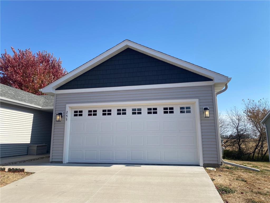 255 8th Street NE Plainview MN 55964 6621848 image1