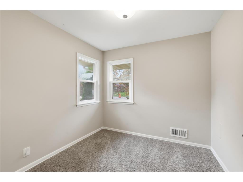 255 County Road C2 W Roseville MN 55113 6809197 image15