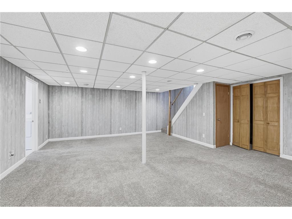 255 County Road C2 W Roseville MN 55113 6809197 image21