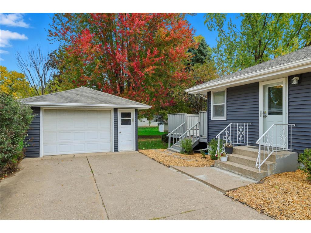 255 County Road C2 W Roseville MN 55113 6809197 image7