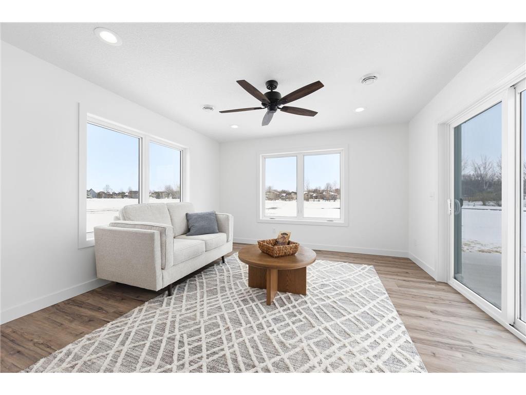 255 Eau Claire Avenue SE Hutchinson MN 55350 6784432 image13