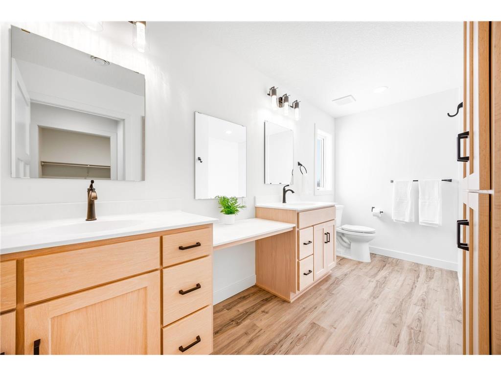 255 Eau Claire Avenue SE Hutchinson MN 55350 6784432 image22