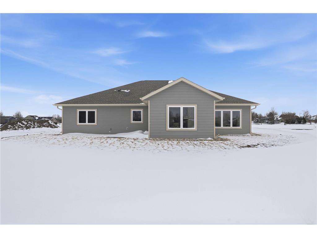 255 Eau Claire Avenue SE Hutchinson MN 55350 6784432 image24