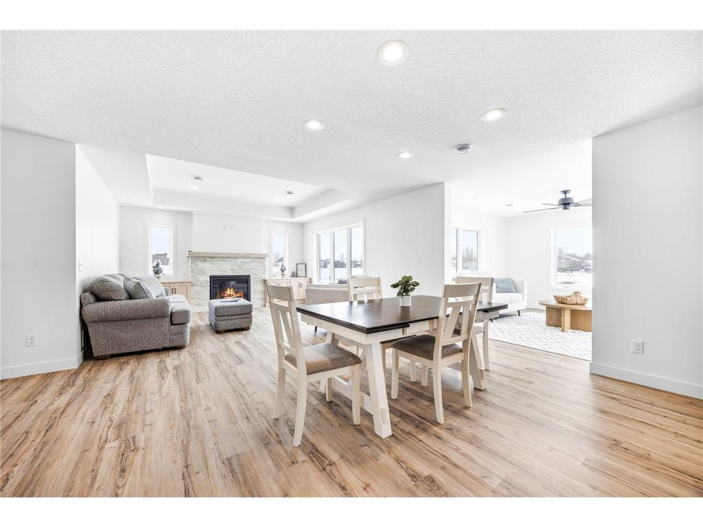 255 Eau Claire Avenue SE Hutchinson MN 55350 6784432 image8