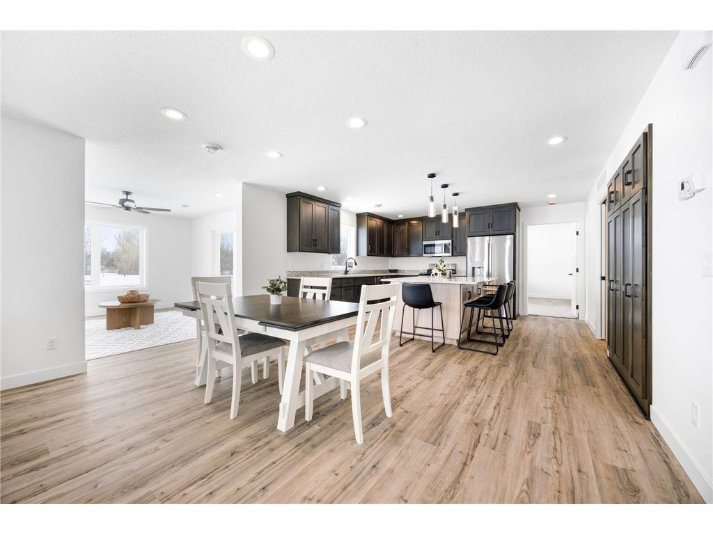 255 Eau Claire Avenue SE Hutchinson MN 55350 6784432 image9