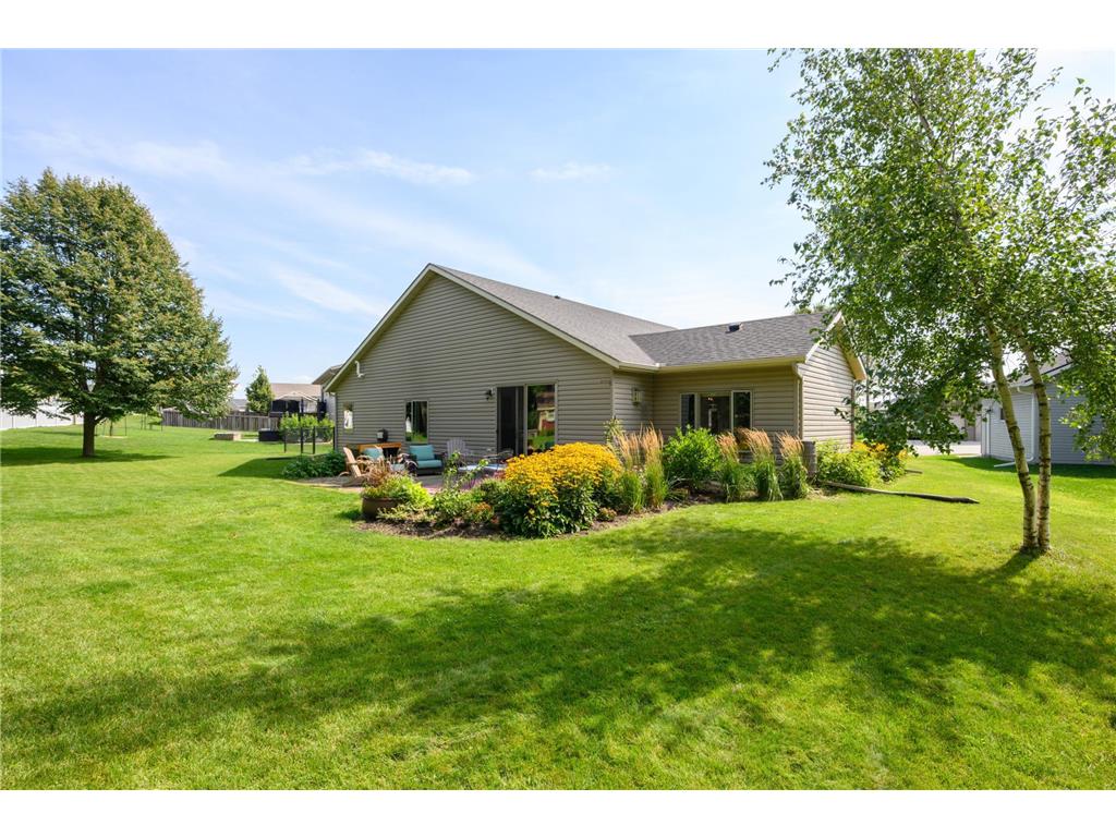 255 Golden Bear Lane Zumbrota MN 55992 6775054 image25