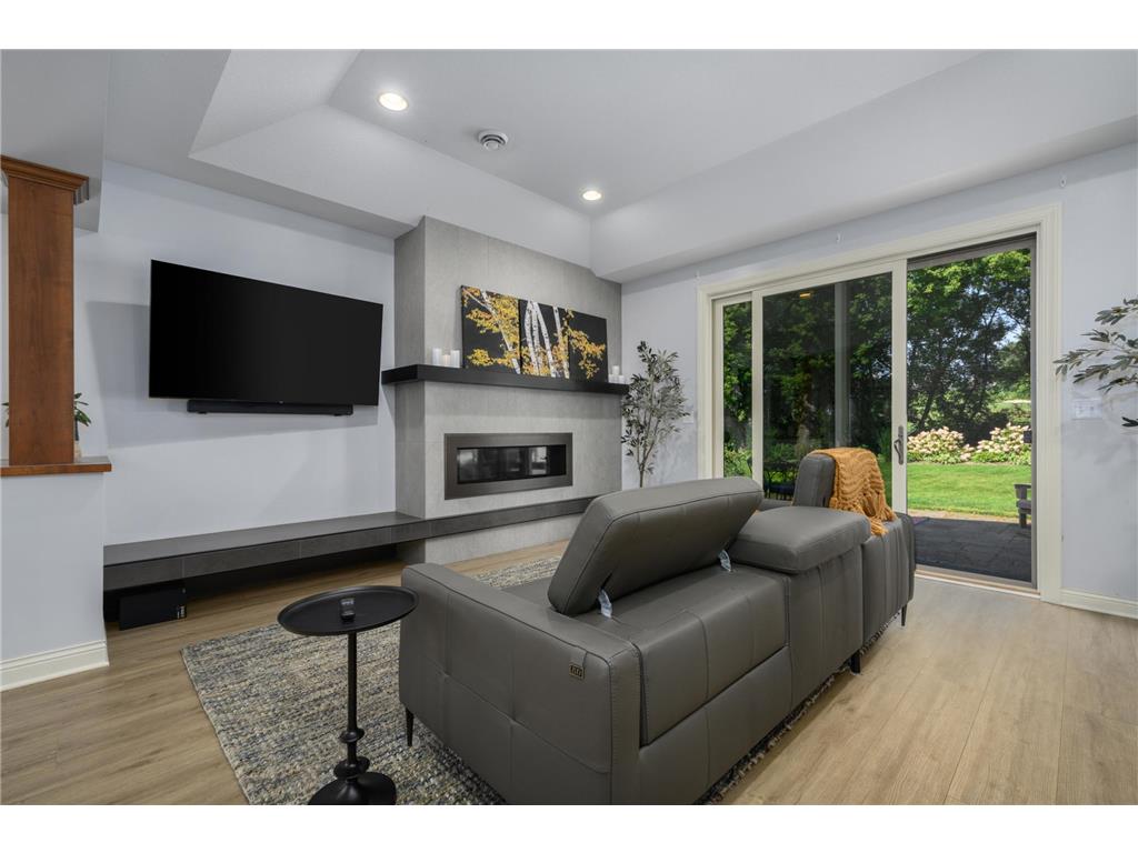 255 Golden Bear Lane Zumbrota MN 55992 6775054 image4