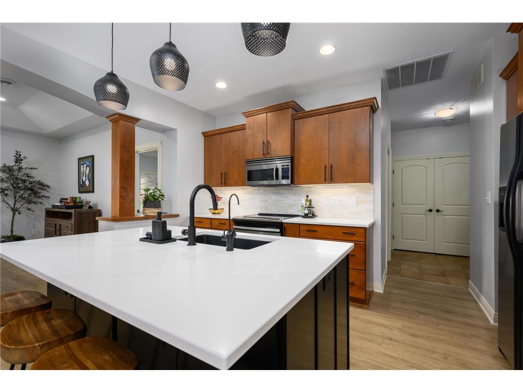 255 Golden Bear Lane Zumbrota MN 55992 6775054 image6