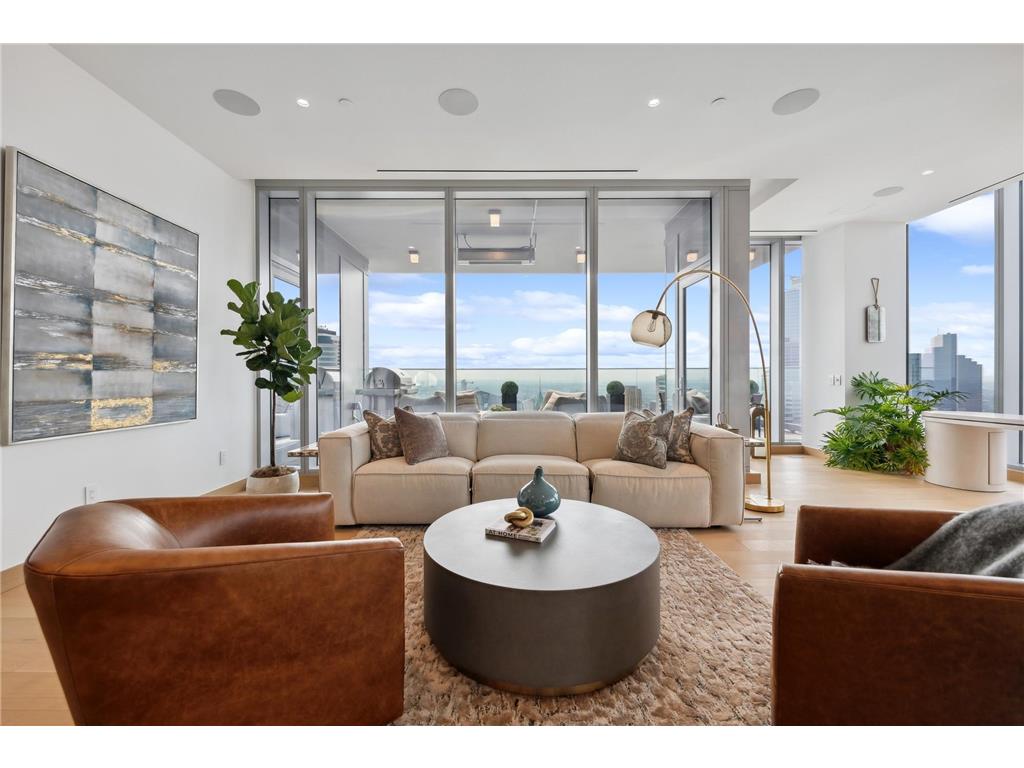 255 Hennepin Ave #3107 Minneapolis MN 55401 7083005 image2