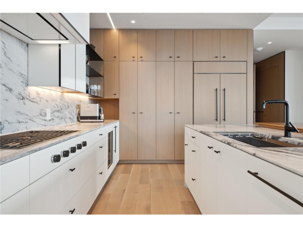 255 Hennepin Ave #3107 Minneapolis MN 55401 7083005 image6