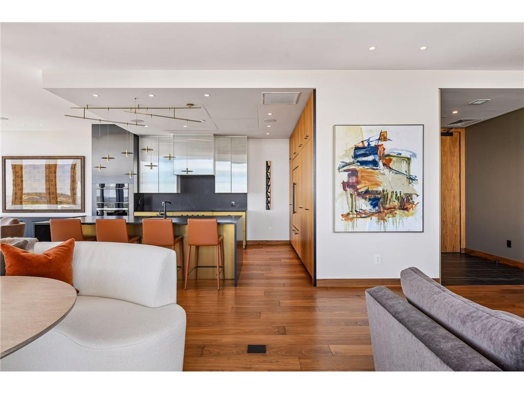255 Hennepin Avenue #3303 Minneapolis MN 55408 7042785 image22