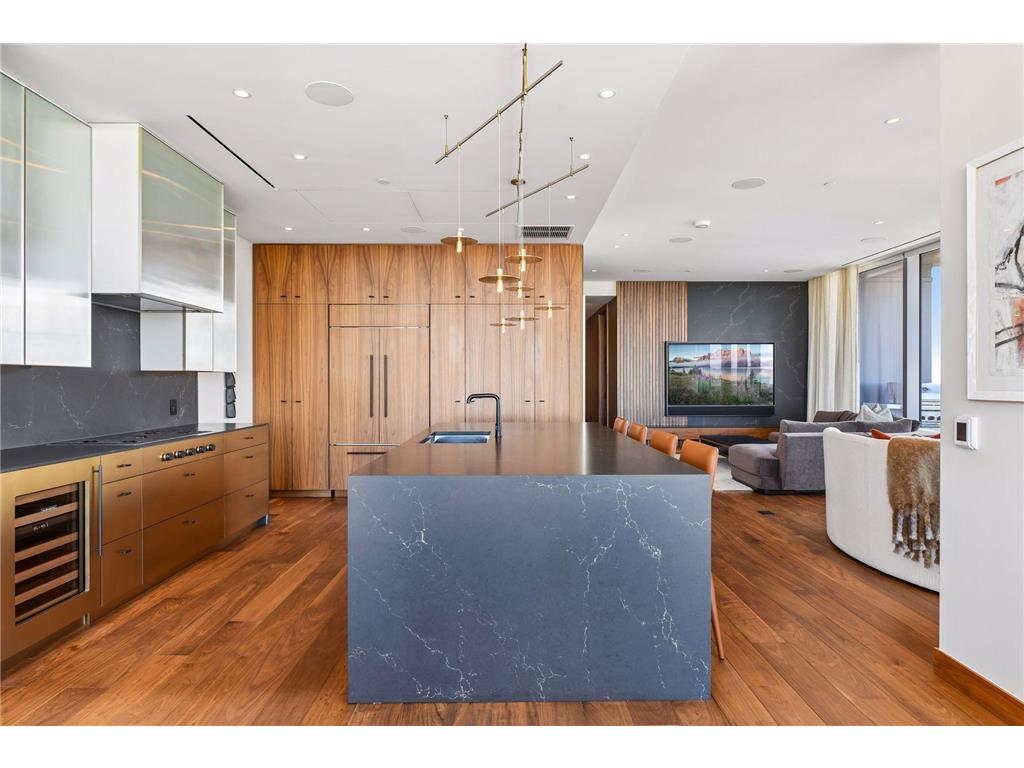 255 Hennepin Avenue #3303 Minneapolis MN 55408 7042785 image28
