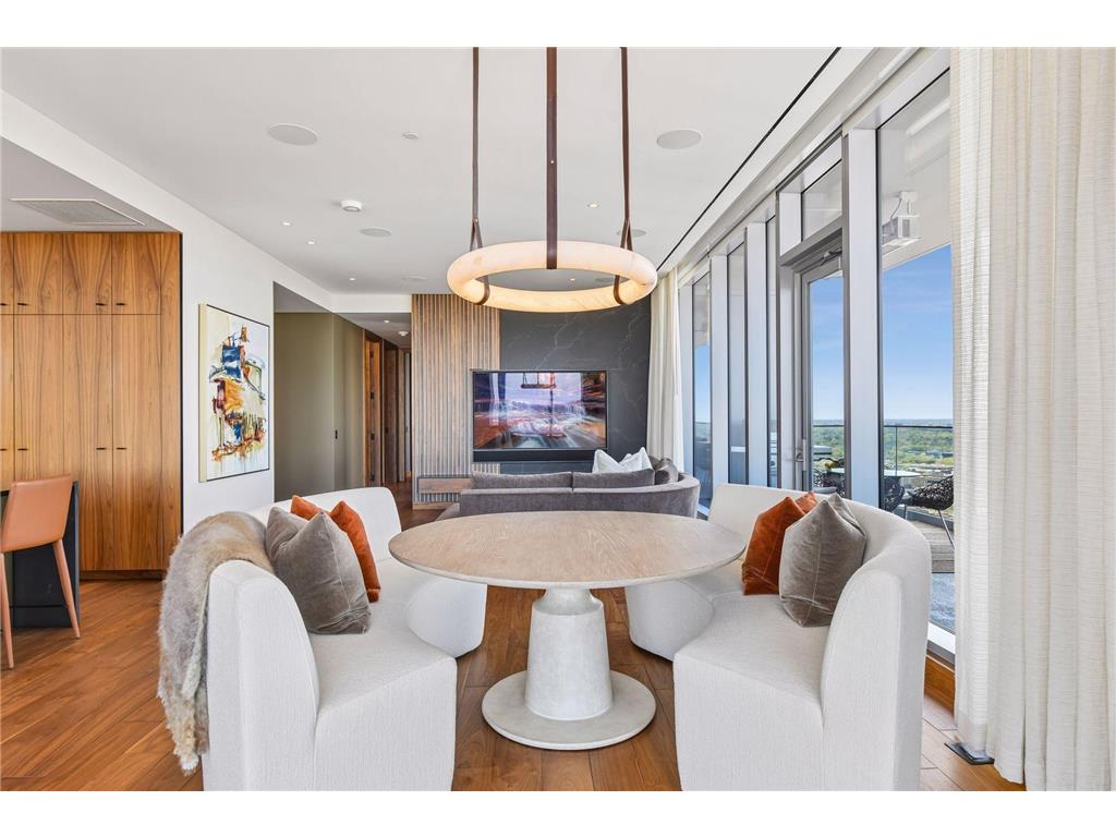 255 Hennepin Avenue #3303 Minneapolis MN 55408 7042785 image30