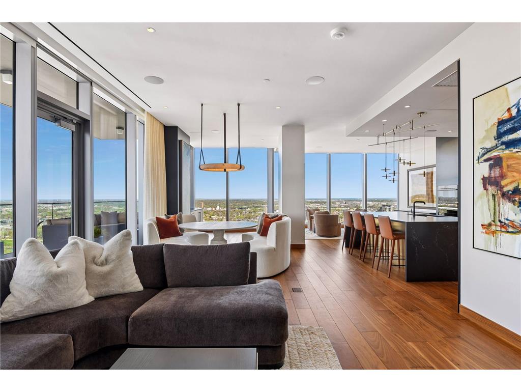255 Hennepin Avenue #3303 Minneapolis MN 55408 7042785 image32
