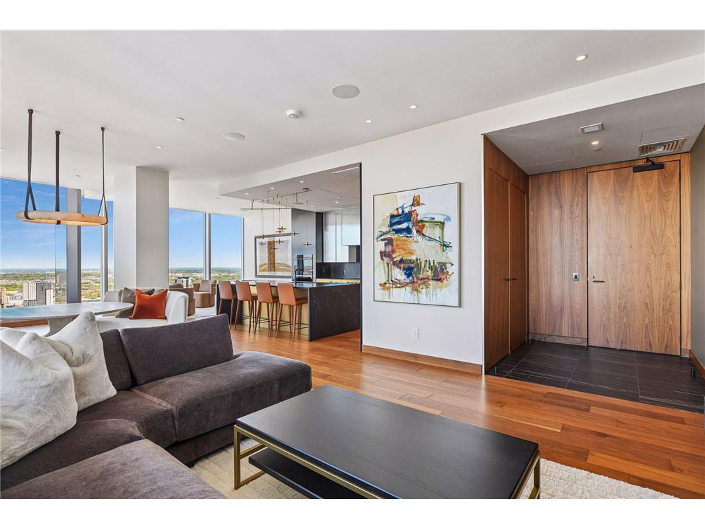 255 Hennepin Avenue #3303 Minneapolis MN 55408 7042785 image33