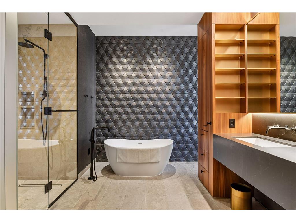 255 Hennepin Avenue #3303 Minneapolis MN 55408 7042785 image42