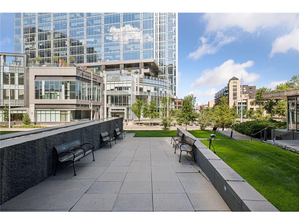255 Hennepin Avenue #3303 Minneapolis MN 55408 7042785 image62