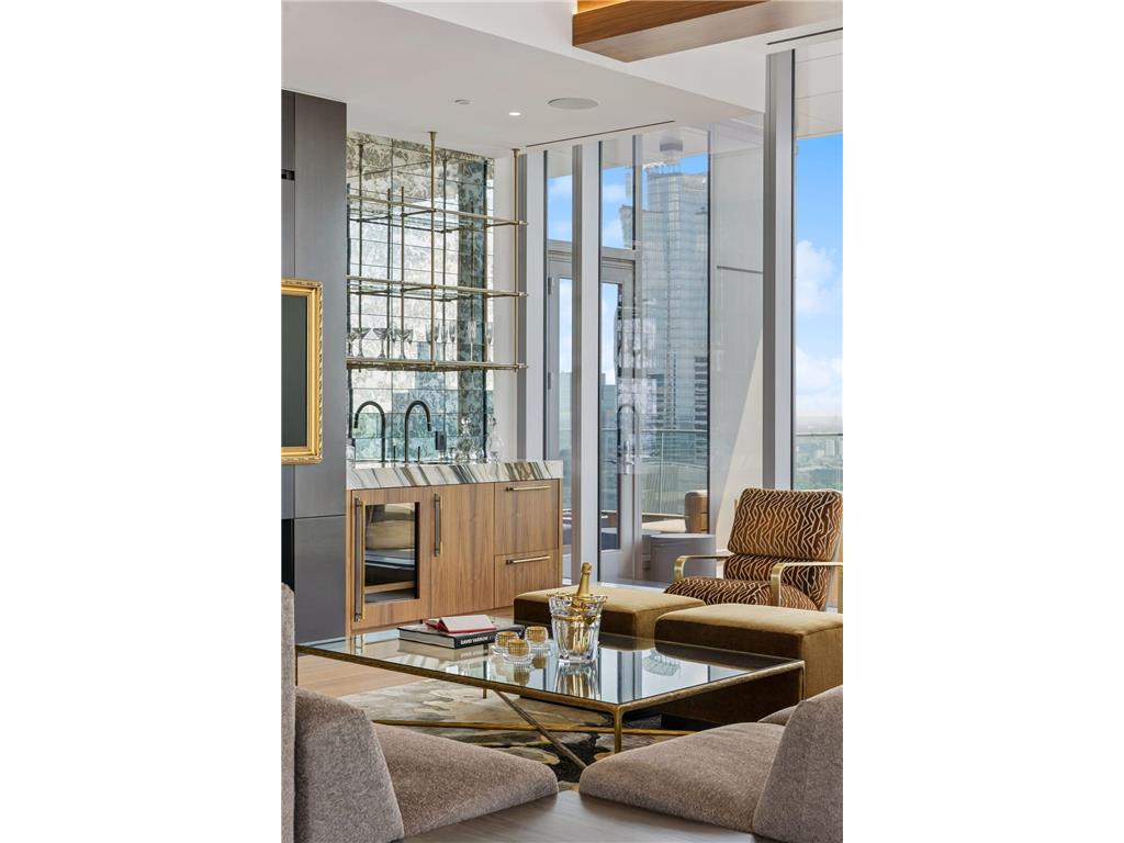255 Hennepin Avenue #3505 Minneapolis MN 55401 7104560 image17