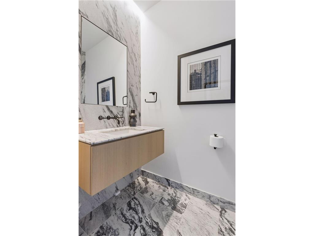 255 Hennepin Avenue #3505 Minneapolis MN 55401 7104560 image29