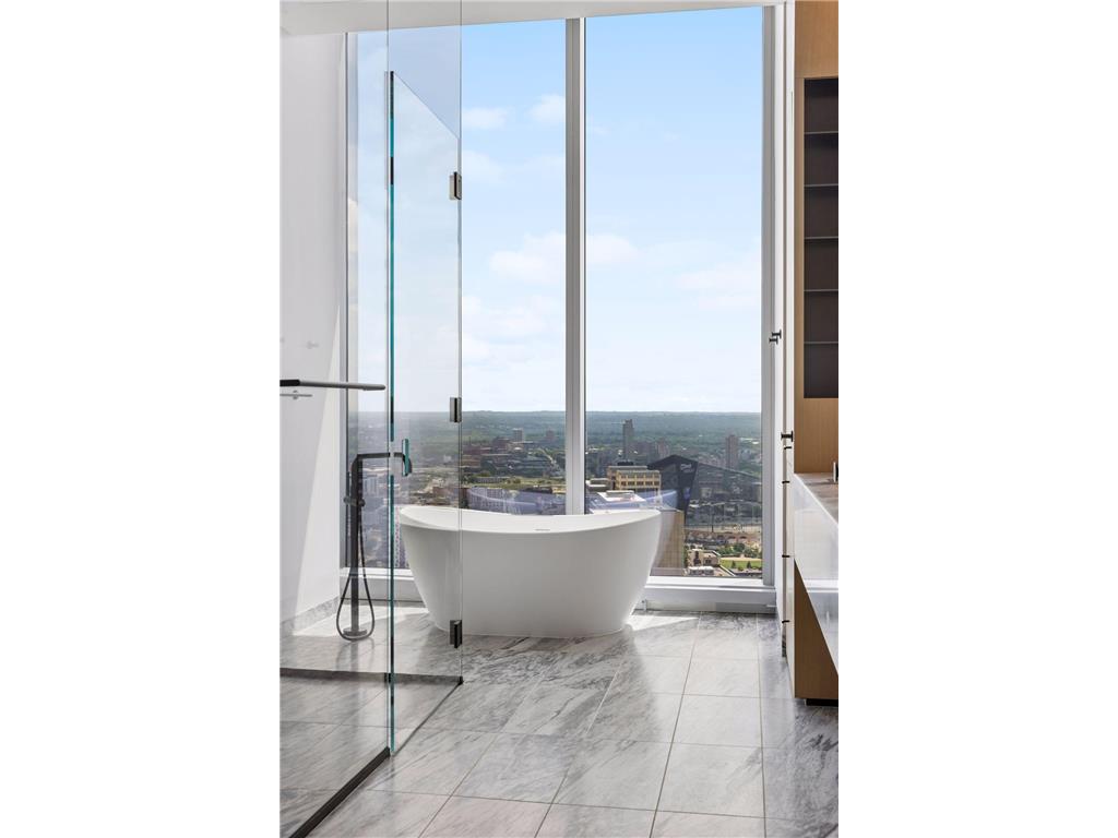 255 Hennepin Avenue #3505 Minneapolis MN 55401 7104560 image35