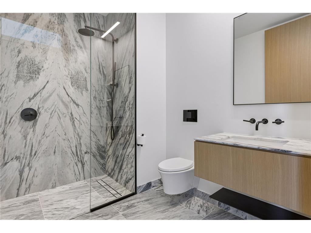 255 Hennepin Avenue #3505 Minneapolis MN 55401 7104560 image46