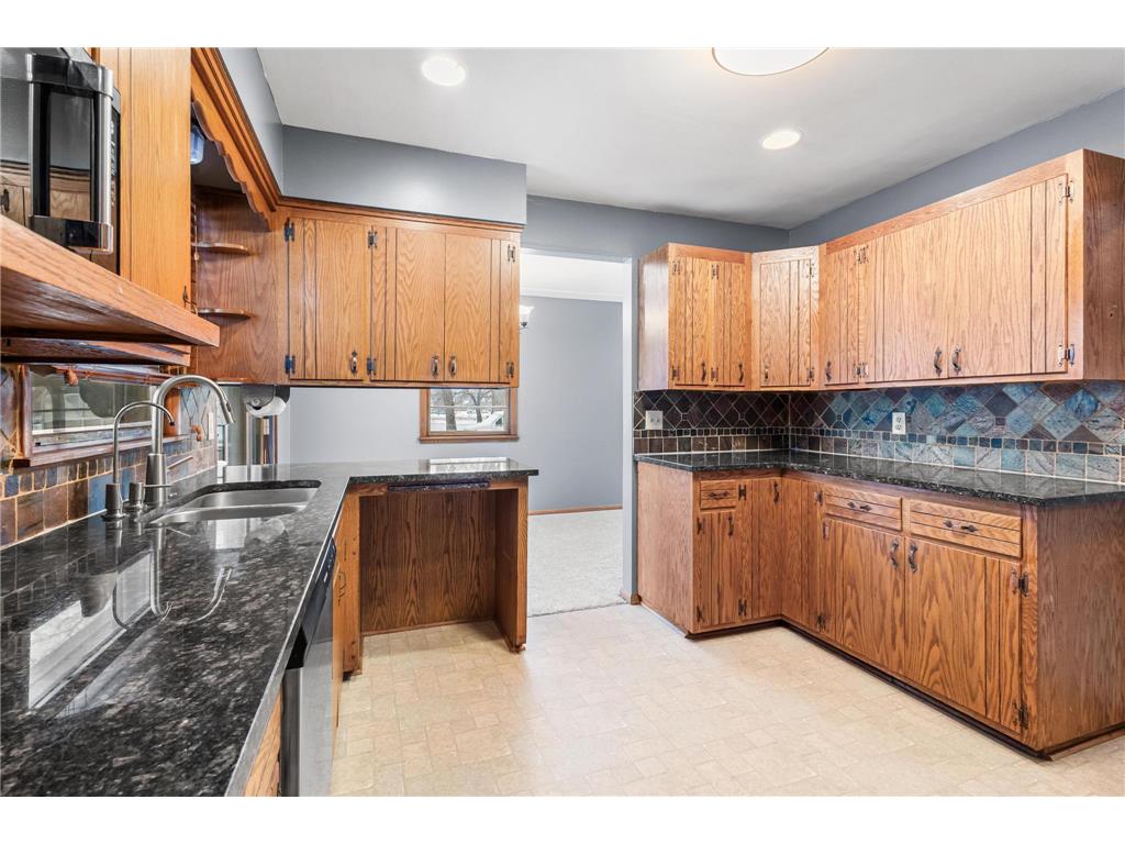 255 Mercury Drive NE Fridley MN 55432 7005826 image16