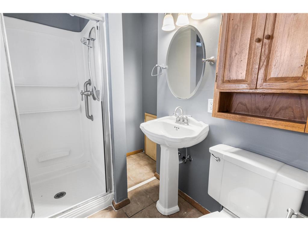 255 Mercury Drive NE Fridley MN 55432 7005826 image23