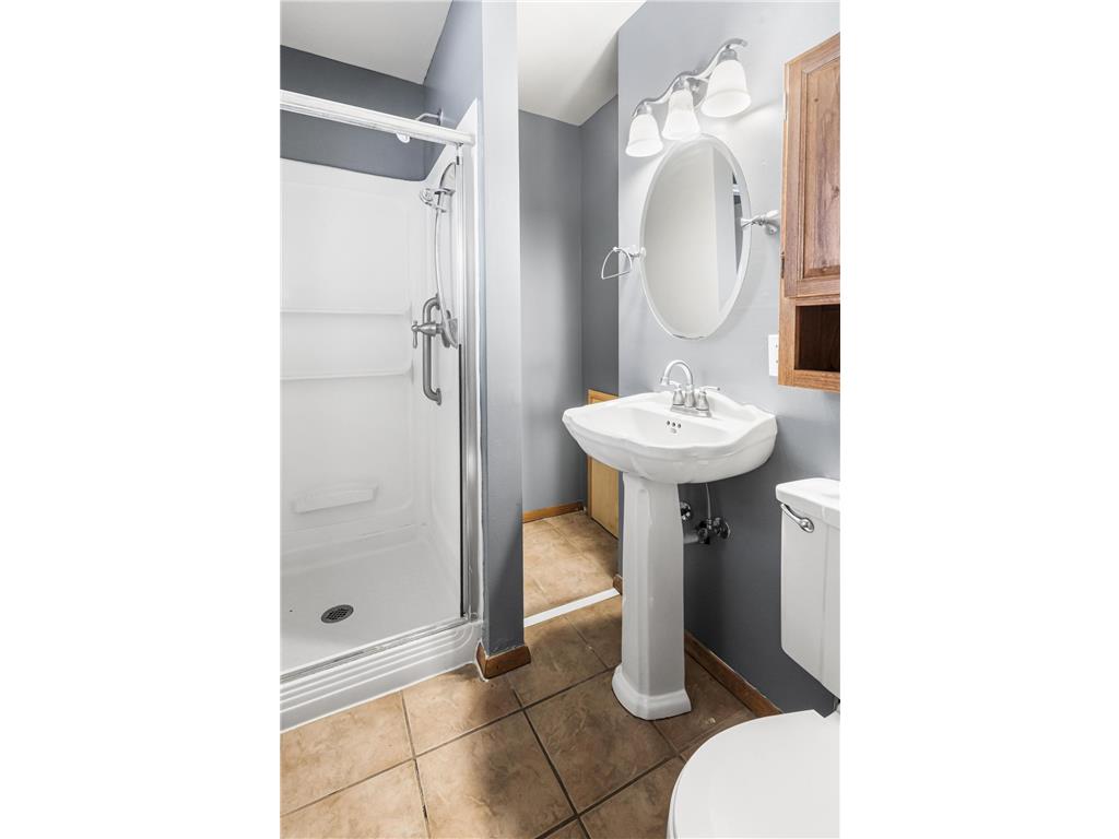 255 Mercury Drive NE Fridley MN 55432 7005826 image24