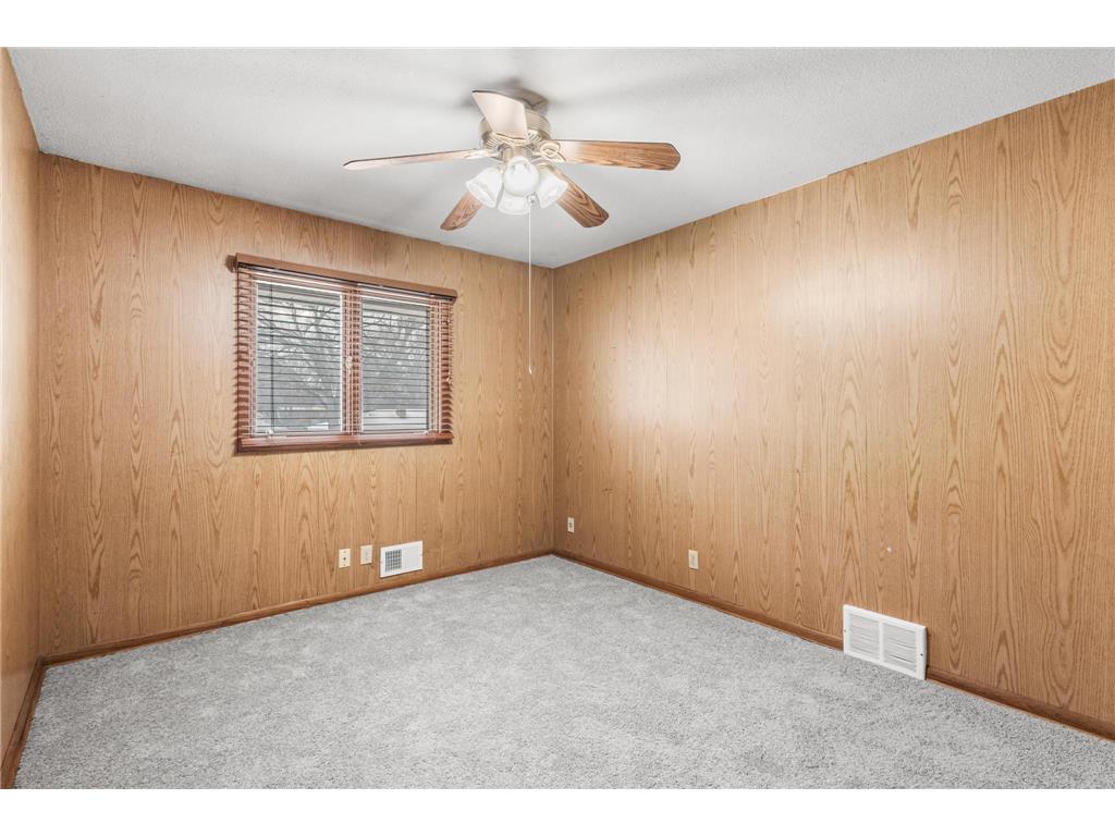 255 Mercury Drive NE Fridley MN 55432 7005826 image27