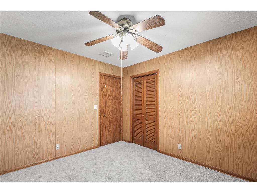 255 Mercury Drive NE Fridley MN 55432 7005826 image28