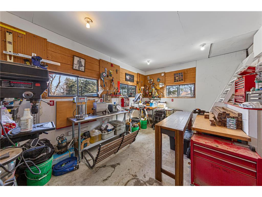 255 W 7th Street Gibbon MN 55335 7034805 image44