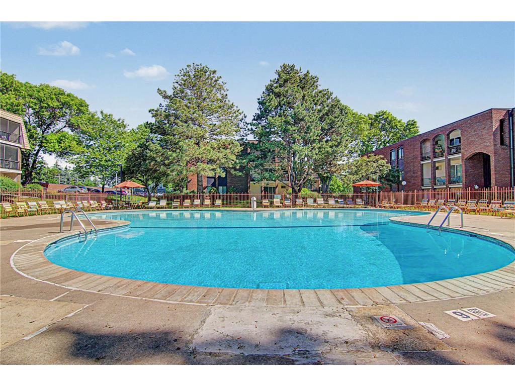 255 Westview Drive #111 West Saint Paul MN 55118 7085291 image18