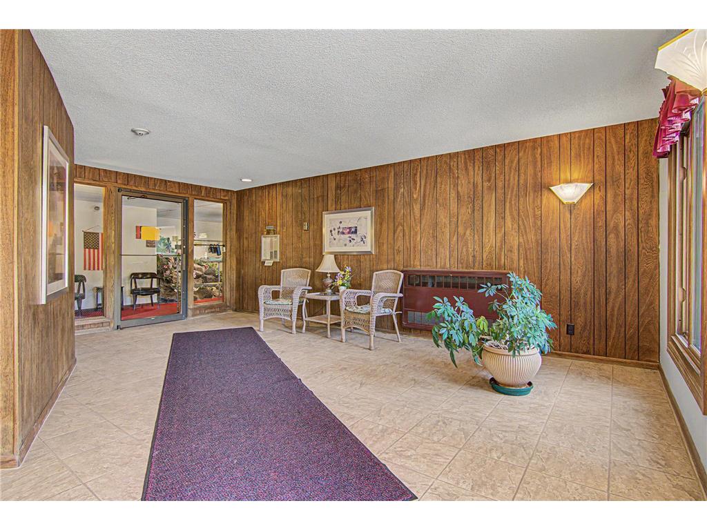 255 Westview Drive #111 West Saint Paul MN 55118 7085291 image2