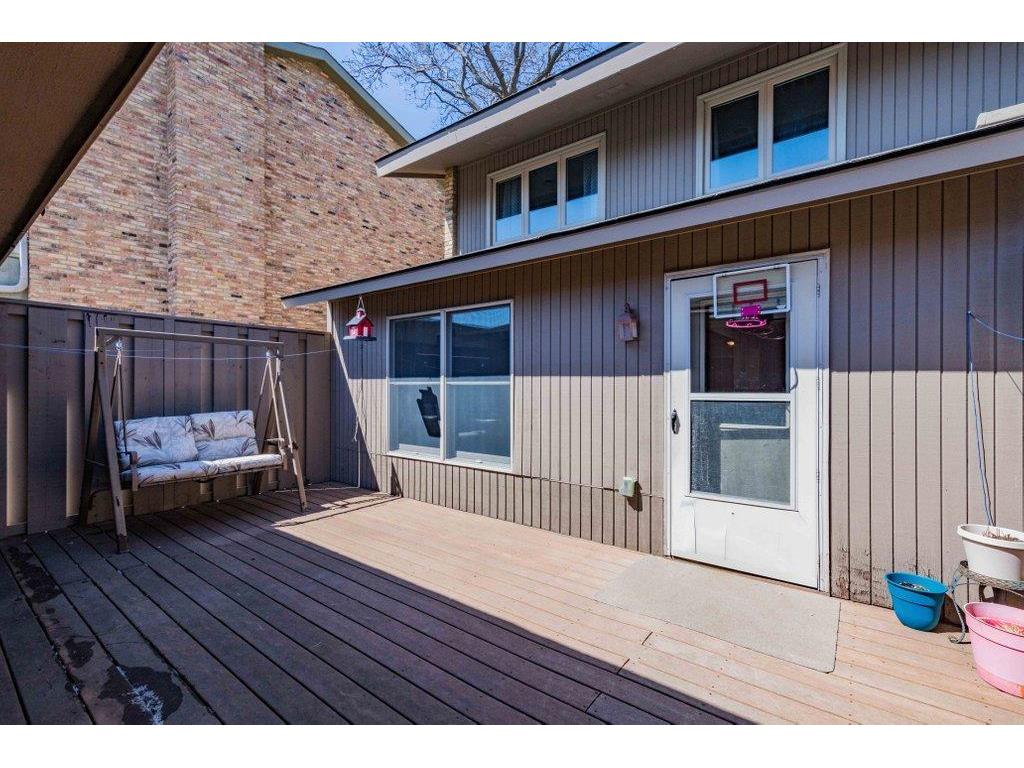 255 Windsor Lane, New Brighton, MN 55112 MLS 6181216 Edina Realty