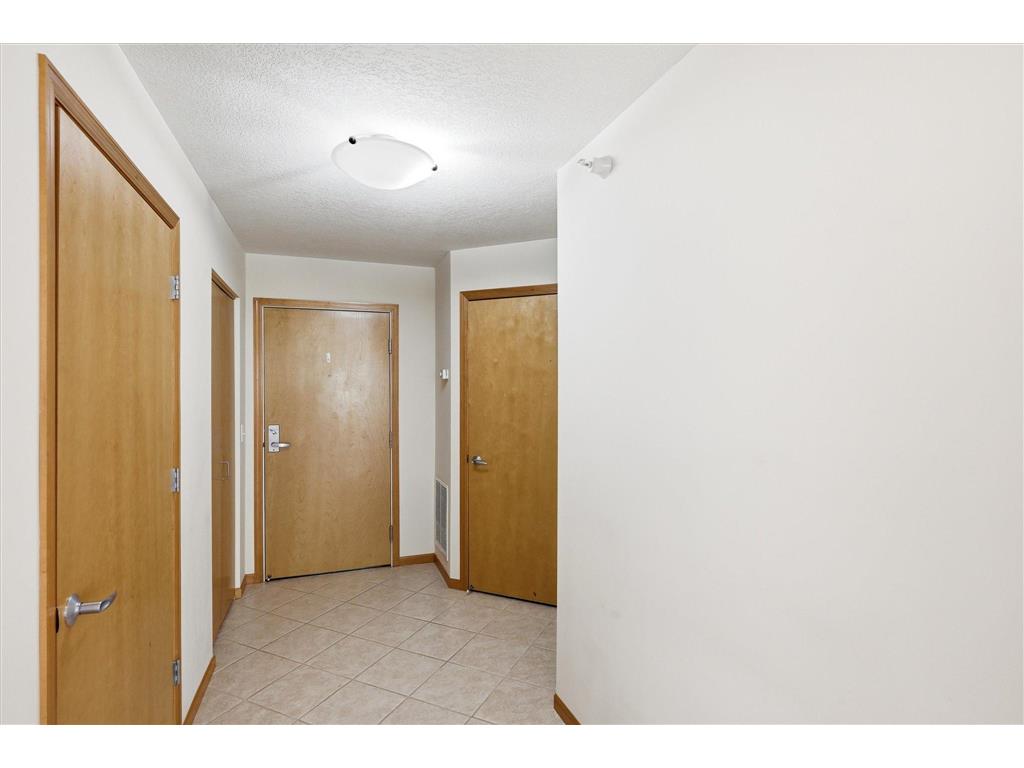 2550 38th Avenue NE #213 Saint Anthony MN 55421 7076280 image3